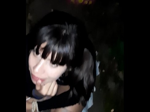 ❤️ ברחוב איבר מין נפוח בתמורה לממתקים ❤❌ פורנו איכותי אצלנו ﹏